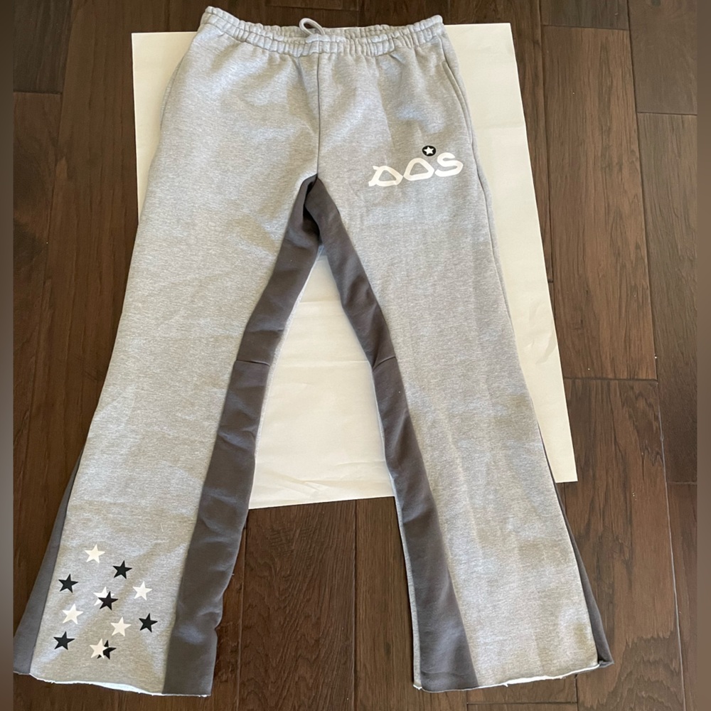 Dos.Atl Flared Sweatpants